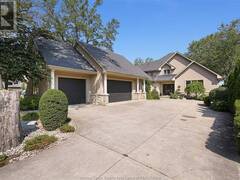 1042 LILYDALE Lakeshore Ontario, N8L 0Z2