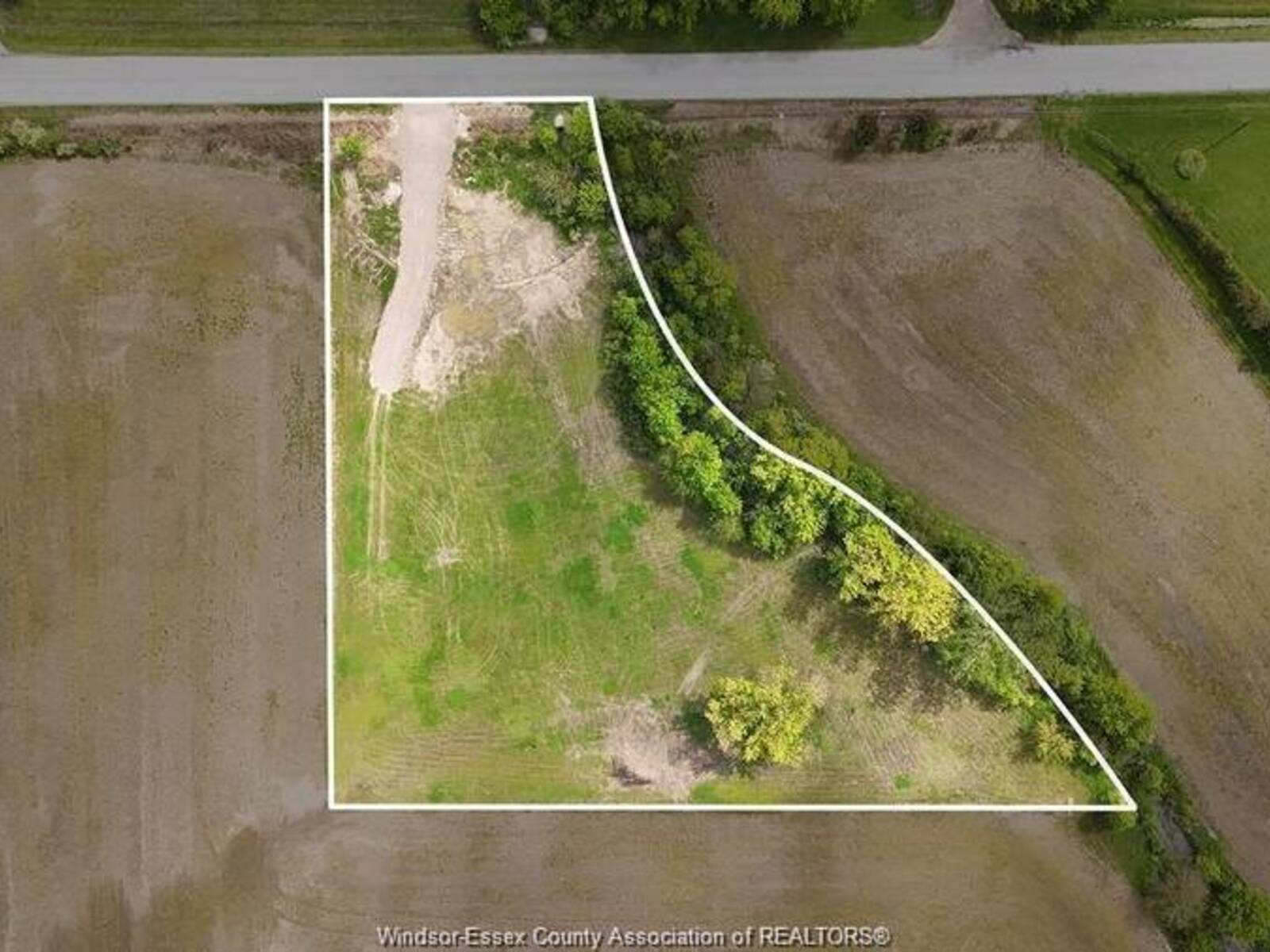 V/L 9TH CONCESSION ROAD, Essex, Ontario N8M 2X5