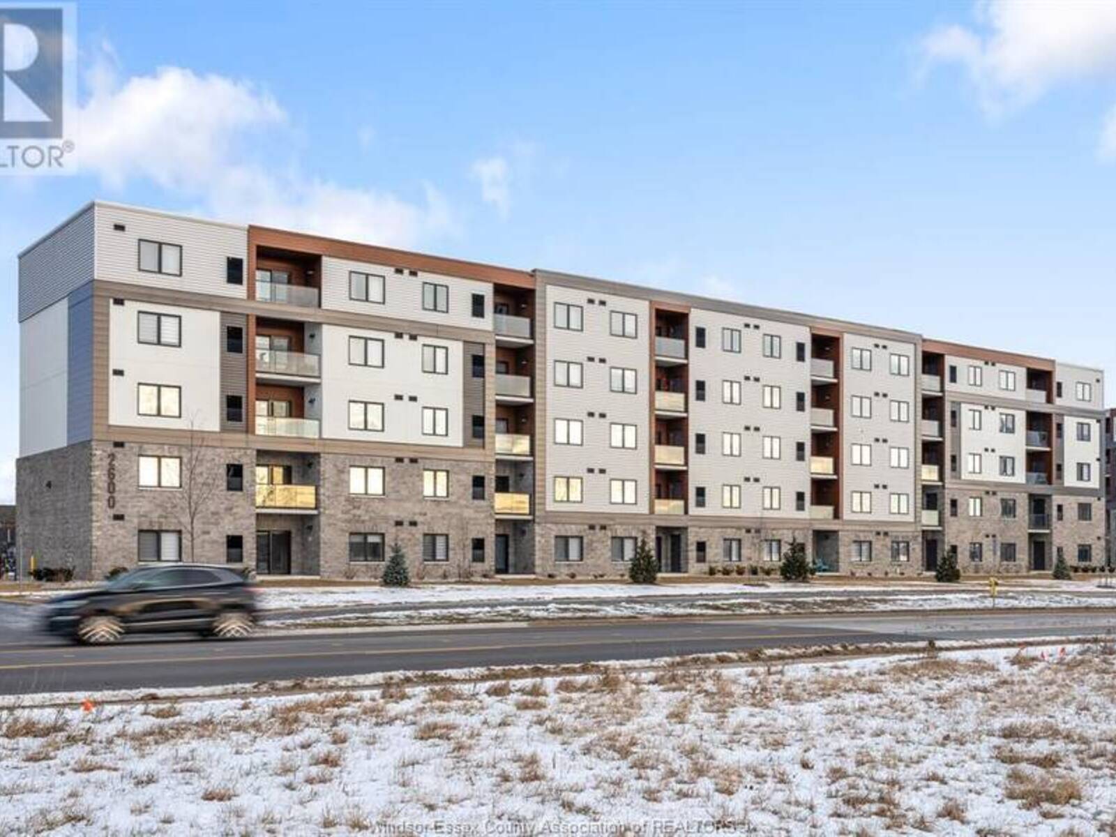 2600 SANDWICH PARKWAY West Unit# 506, LaSalle, Ontario N9H 0A7