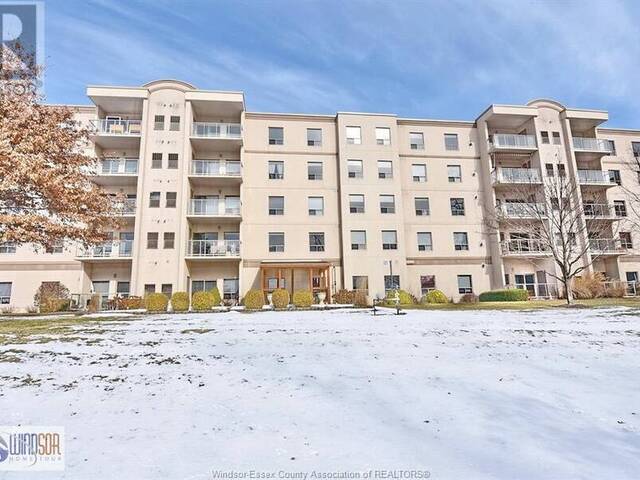 325 VILLAGE GROVE DRIVE Unit# 503 Tecumseh Ontario, N8N 0B1 - 2 Bedrooms Condo For Sale