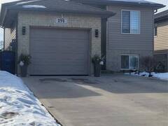 191 MANNING DRIVE Chatham Ontario, N7M 0A6