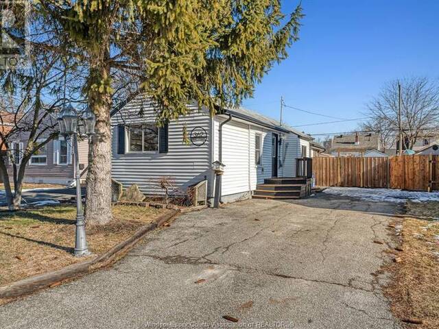 362 FRANK AVENUE Windsor Ontario, N8S 3P1