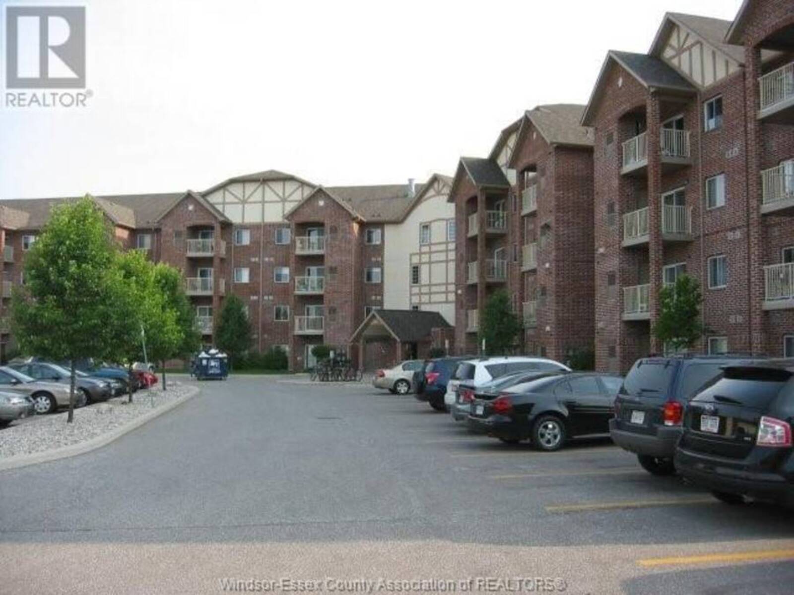 3160 WILDWOOD Unit# 403, Windsor, Ontario N8R 2K3