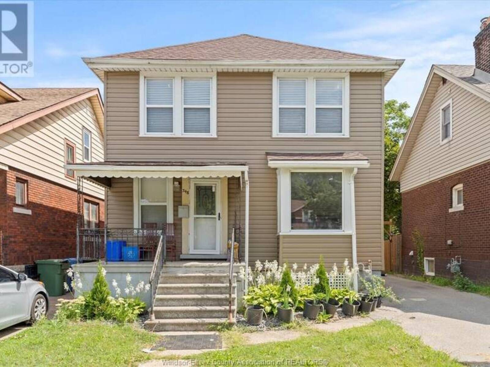 348 RANKIN, Windsor, Ontario N9B 2R7