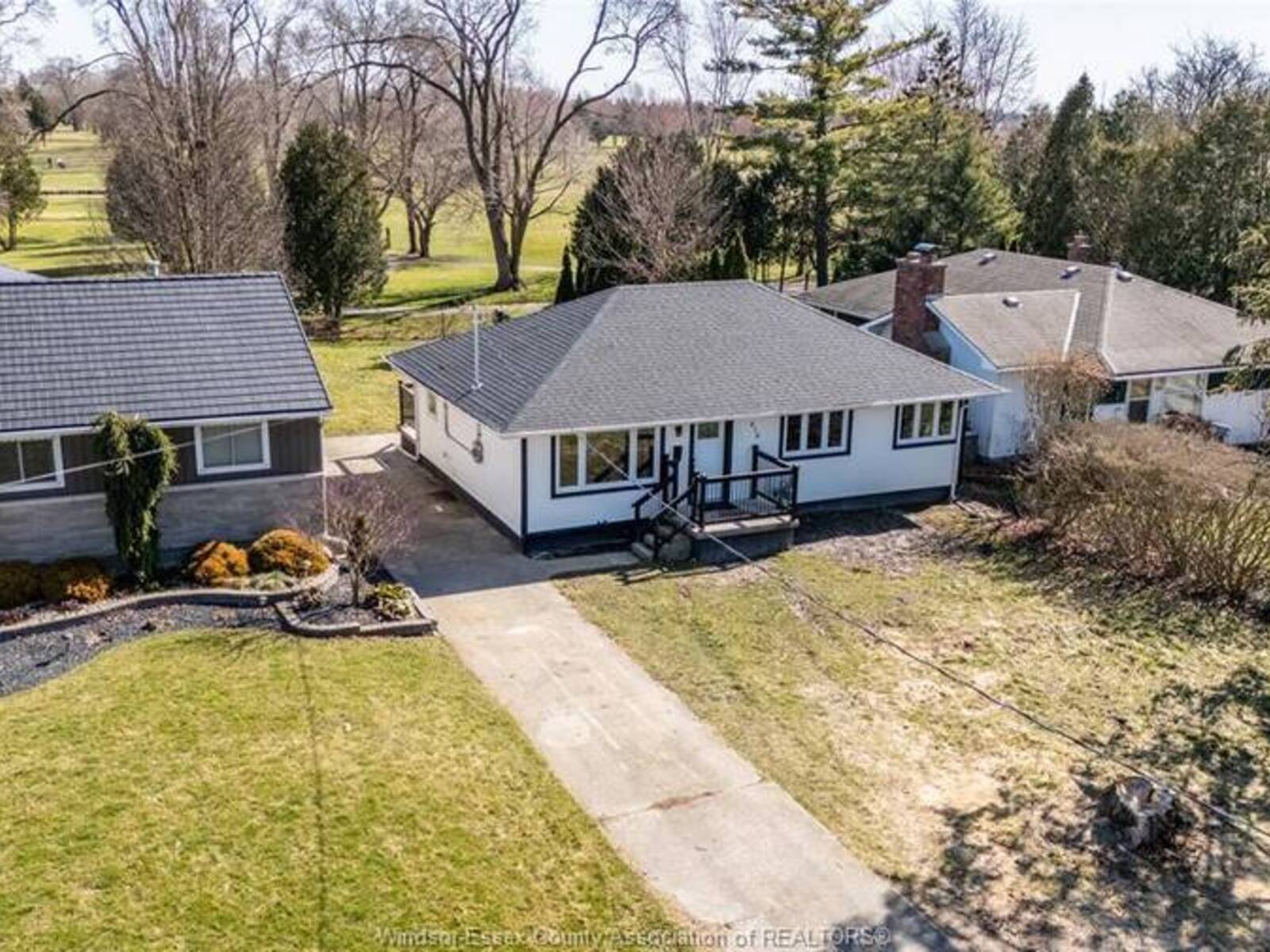 416 INDIAN CREEK DRIVE, Chatham, Ontario N7M 2E2