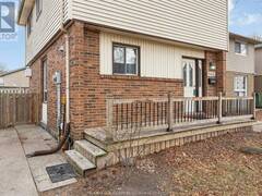 8481 Darlington CRESCENT Windsor Ontario, N8S 4M3