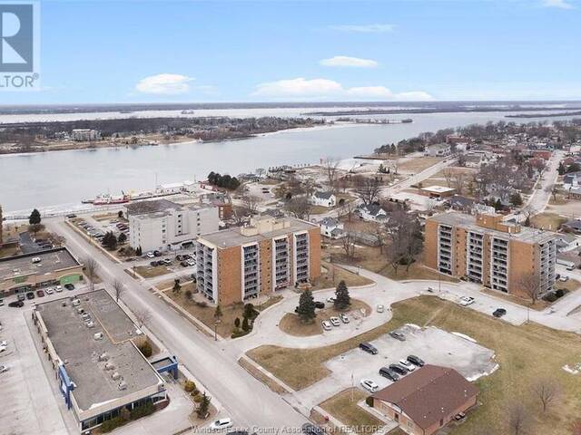 120 Pickering DRIVE Unit# 804 Amherstburg Ontario, N9V 3N3 - 1 Bedroom Condo For Sale