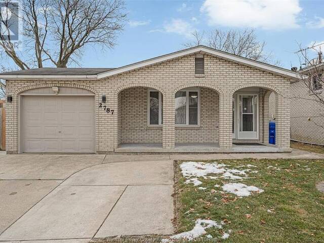 2787 BRAMLEY CRESCENT Windsor Ontario, N8W 4X2 - 3 Bedrooms Home For Sale