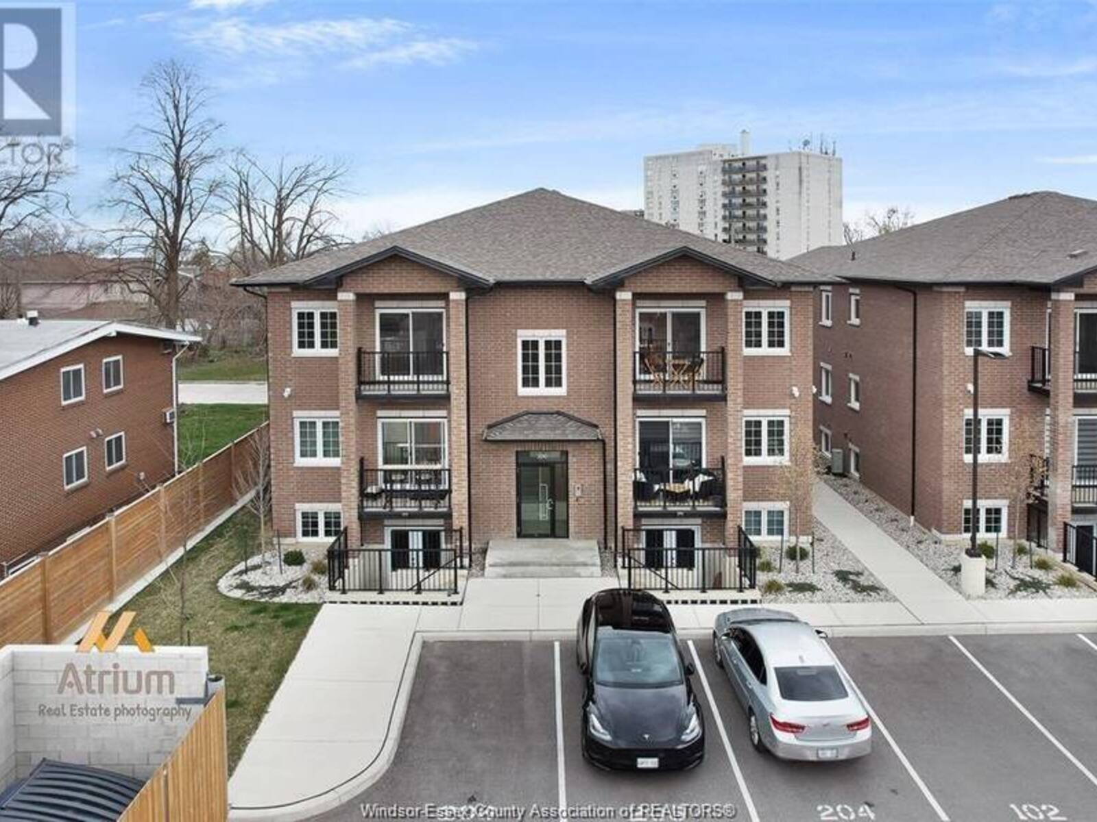 233 WATSON Unit# 201, Windsor, Ontario N8S 3R8