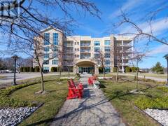 34 Boblo Island BOULEVARD Unit# 203 Amherstburg Ontario, N9V 0C4