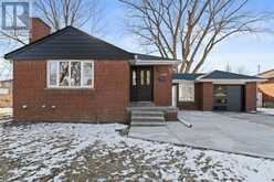 2895 ASKIN AVENUE | Windsor Ontario | Slide Image One