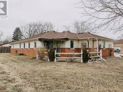 231 Sunset DRIVE Harrow Ontario, N0R 1G0