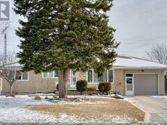 30 NICHOLAS STREET Leamington Ontario, N8H 3R9