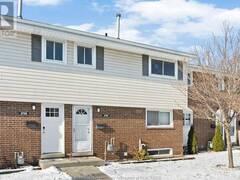 2793 MEADOWBROOK LANE Unit# 22 Windsor Ontario, N8T 2Y6