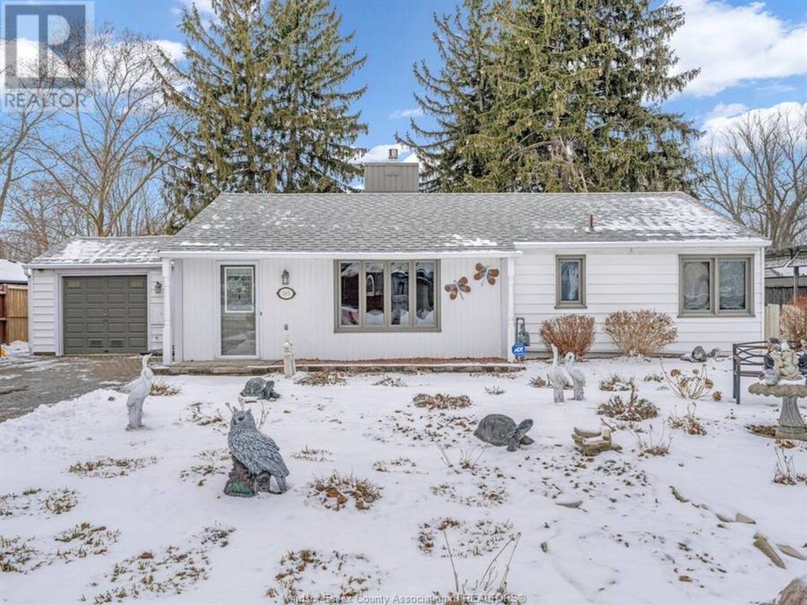 165 Talbot St. West, Leamington, Ontario N8H 1M5