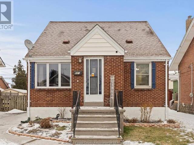 930 DAWSON ROAD Windsor Ontario, N8Y 4A4 - 3 Bedrooms Home For Sale