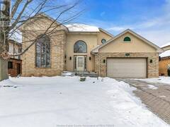 5837 CADY STREET LaSalle Ontario, N9H 2K7