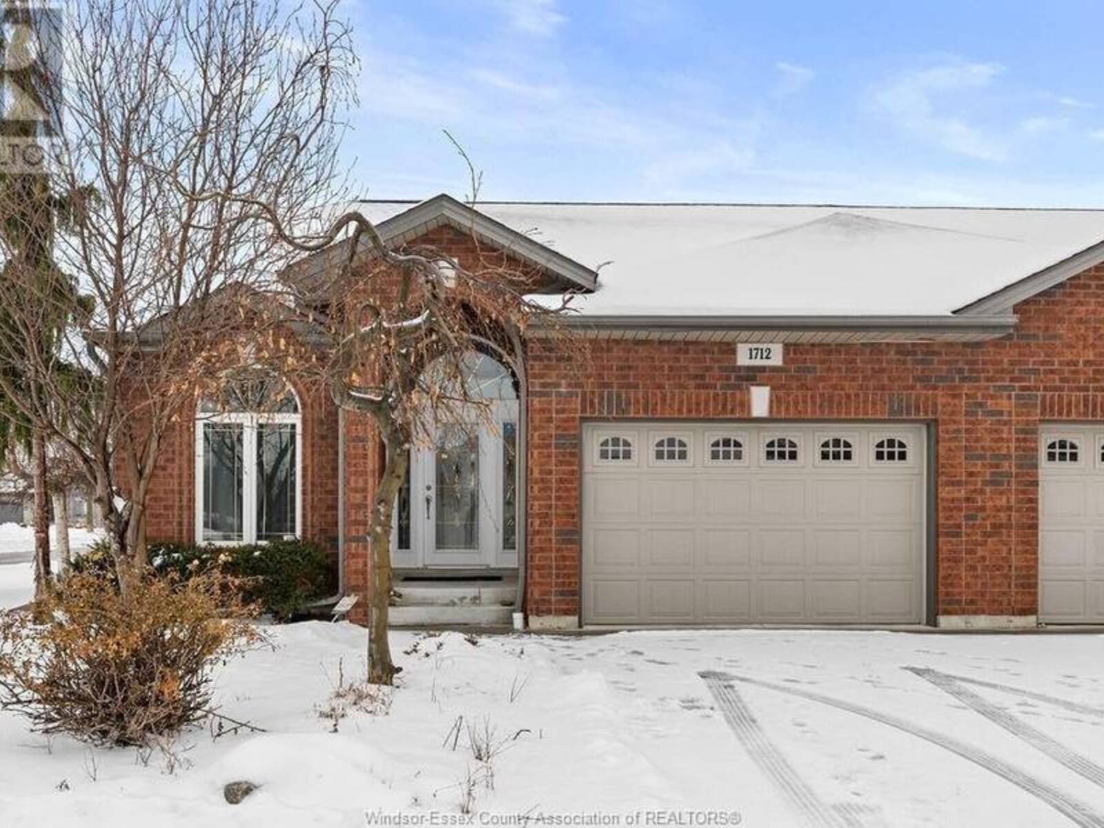 1712 ASPENSHORE, Windsor, Ontario N8N 1M2