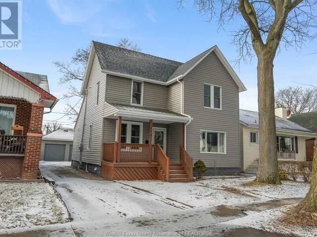 1747 PILLETTE Windsor Ontario, N8Y 3C7 - 4 Bedrooms Home For Sale