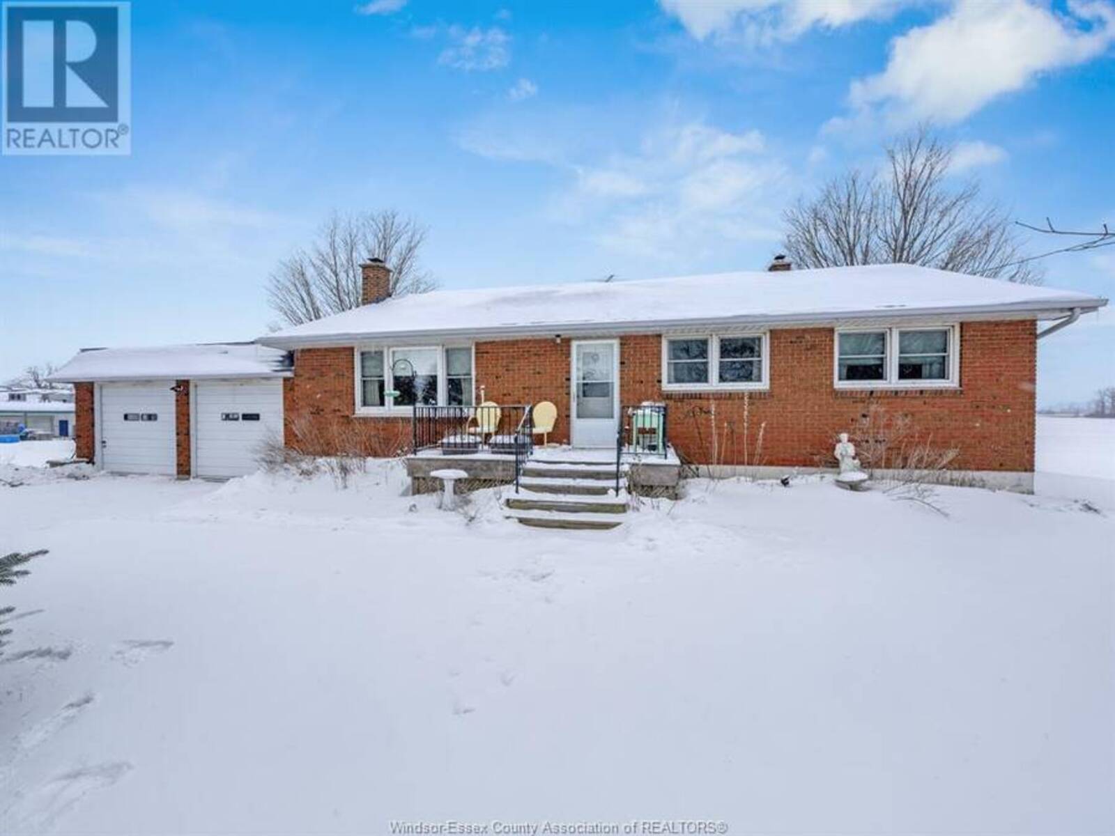 10427 FRONT LINE, Chatham-Kent, Ontario N0P 1A0