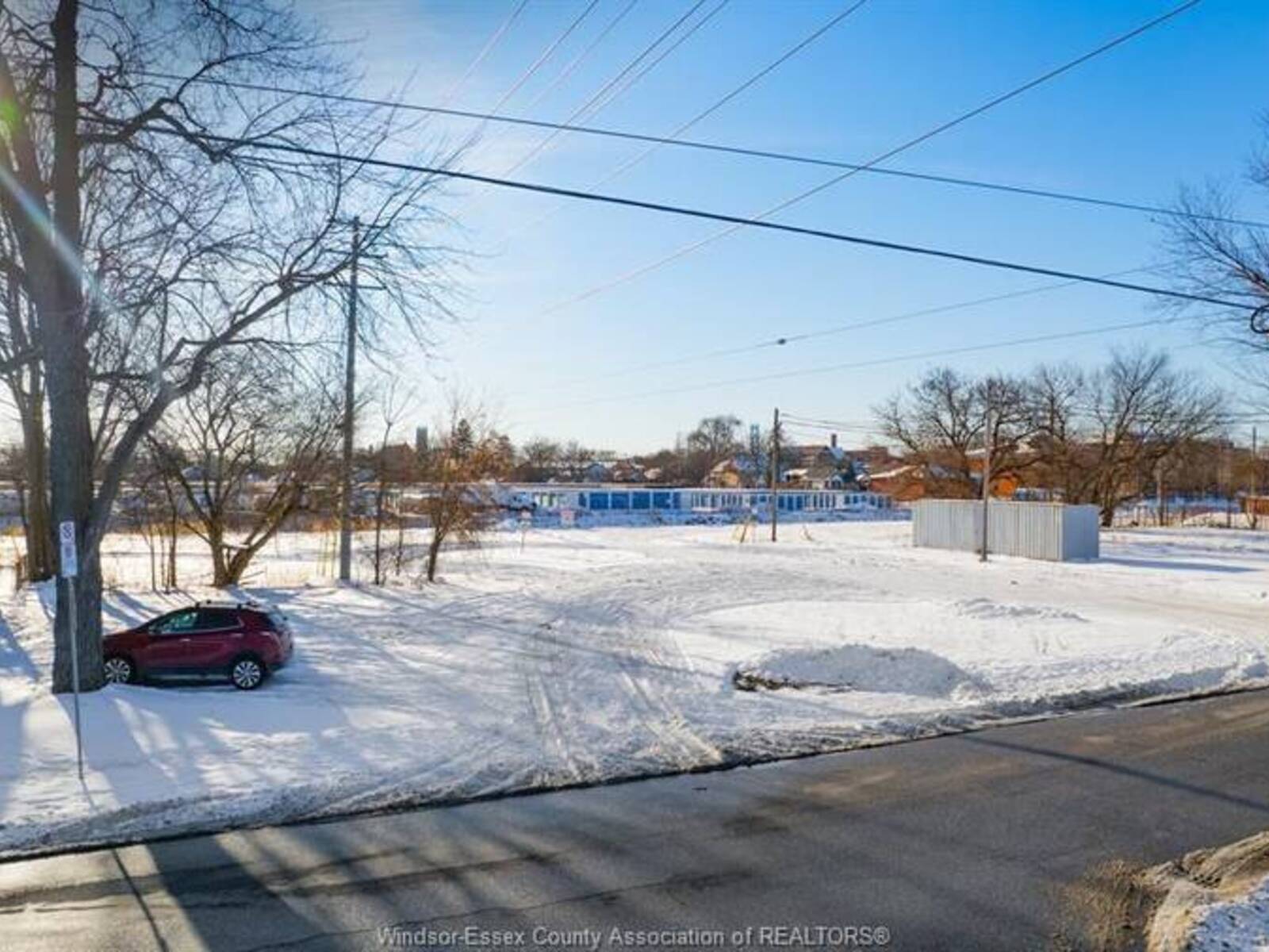 V/L WELLINGTON AVENUE, Windsor, Ontario N9A 5J7