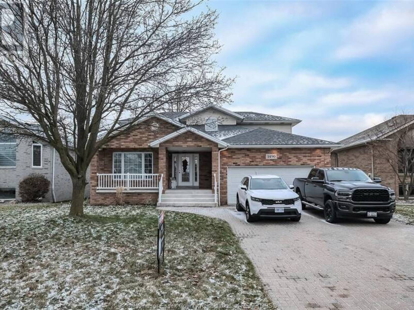 1490 MONCK, LaSalle, Ontario N9J 3A5