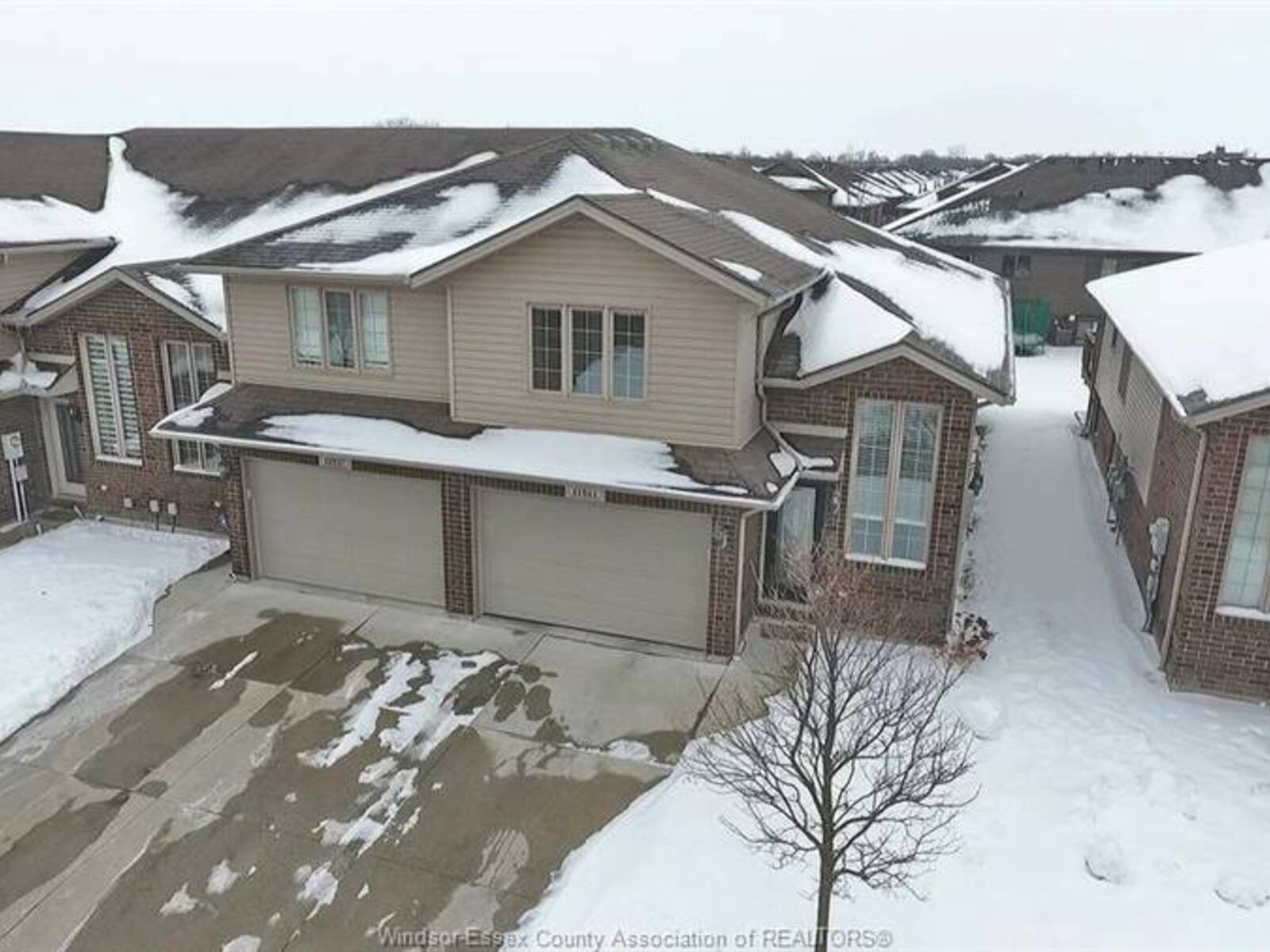 11941 BOULDER CRESCENT, Windsor, Ontario N8P 1Z6