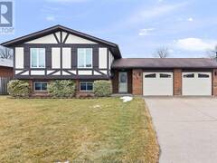 214 WEDGEWOOD Tecumseh Ontario, N8N 4J5