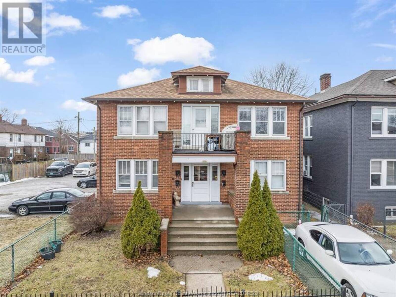 1179 HOWARD AVENUE, Windsor, Ontario N9A 1S6