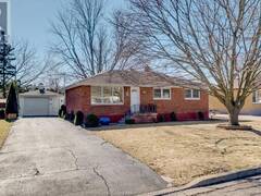 35 BOND AVENUE Tilbury Ontario, N0P 2L0