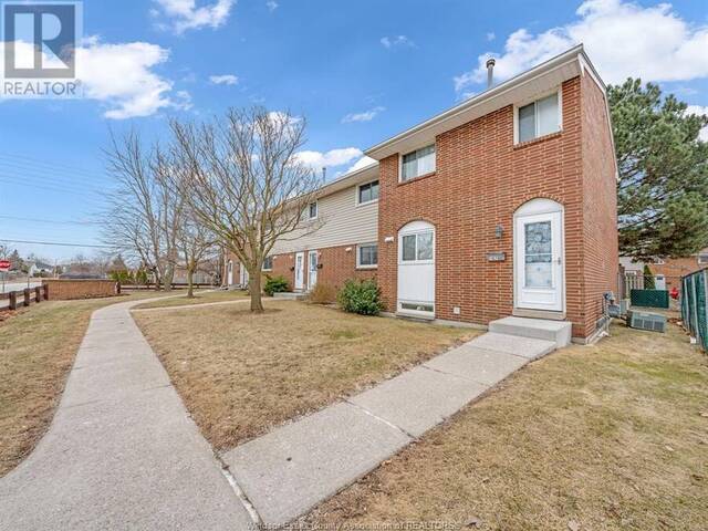 7887 HAWTHORNE DRIVE Windsor Ontario, N8T 3B5 - Property For Sale