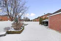 361 JORDAN LANE | Windsor Ontario | Slide Image Thirty