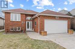 229 Branton CRESCENT | Windsor Ontario | Slide Image Two