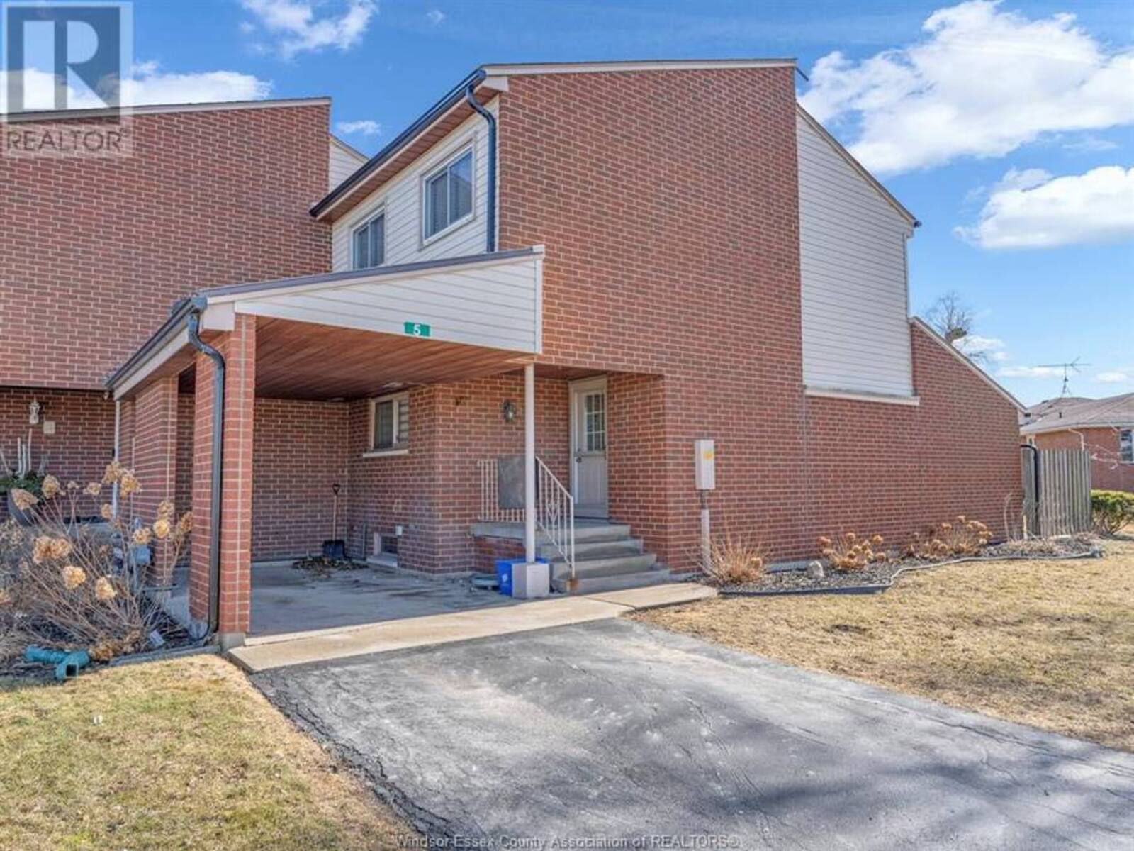 201 concession 3 Unit# 5, Harrow, Ontario N0R 1G0