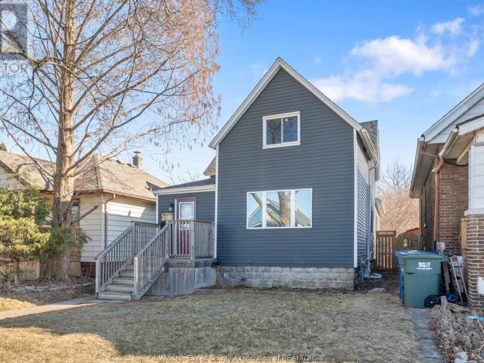 1732 ELSMERE AVENUE, Windsor, Ontario N8X 4H4