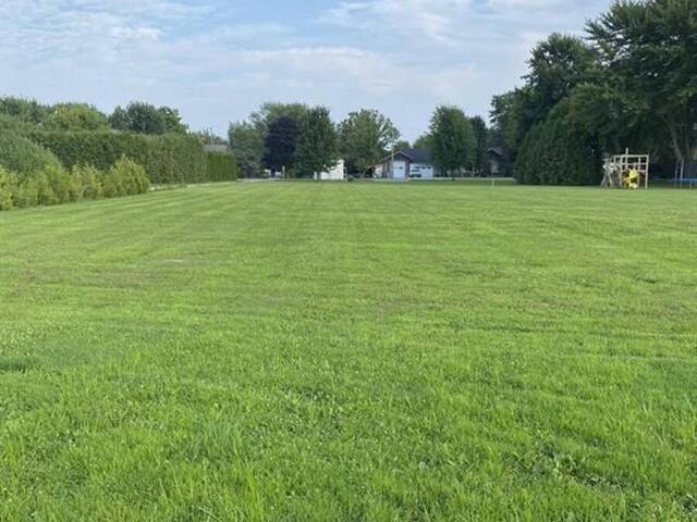 4325 TECUMSEH LINE Tilbury Ontario, N0P 2L0 - Vacant Land For Sale