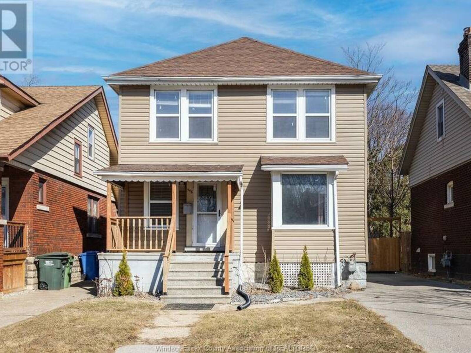 348 RANKIN, Windsor, Ontario N9B 2R7