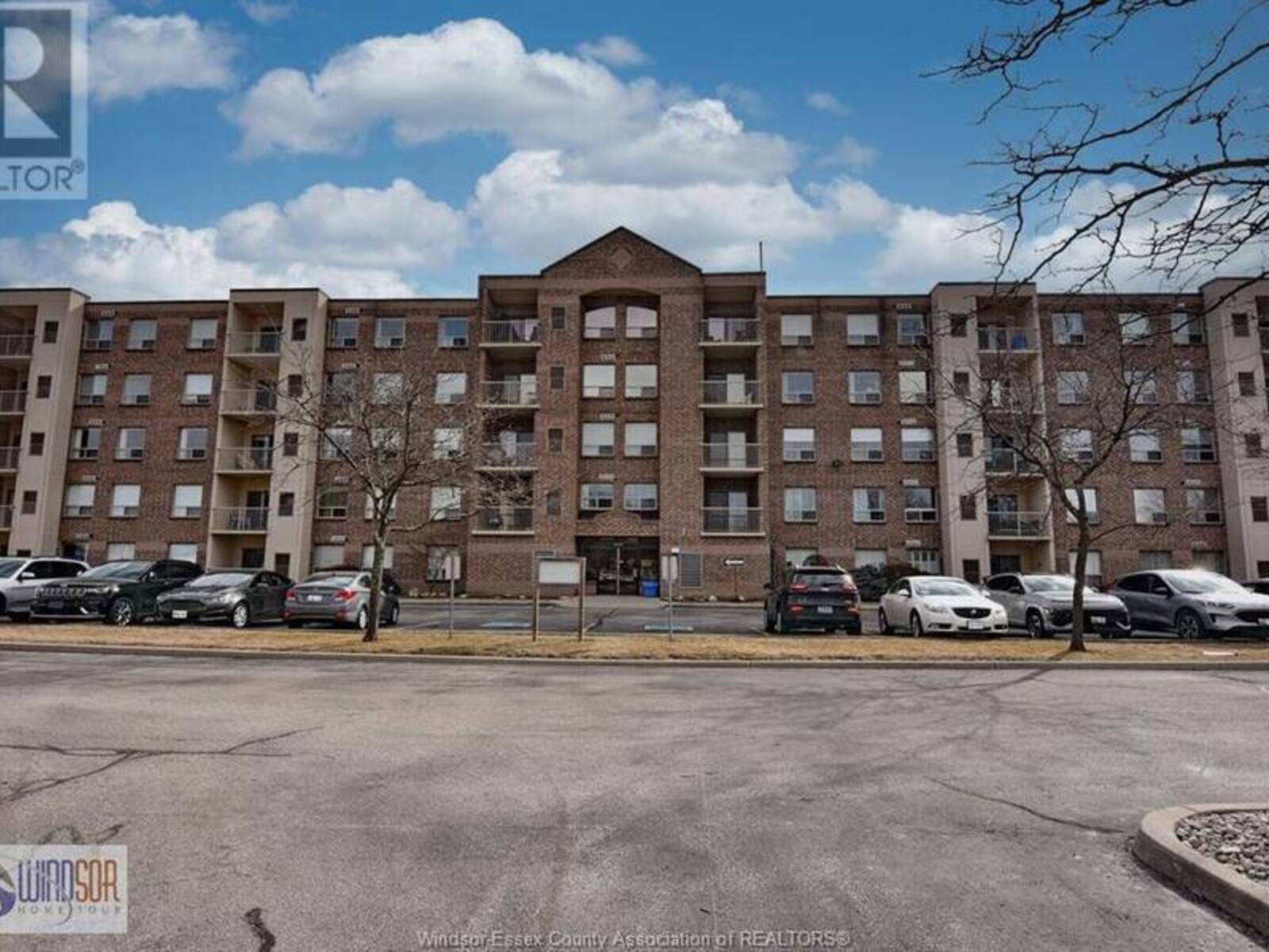 8335 WYANDOTTE STREET East Unit# 308, Windsor, Ontario N8S 4B3