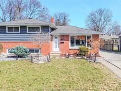 3590 ASKIN Windsor Ontario, N9E 3J9