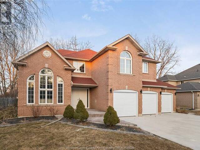 3522 WHITESIDE DRIVE Windsor Ontario, N9E 4P5 - 5 Bedrooms Home For Sale