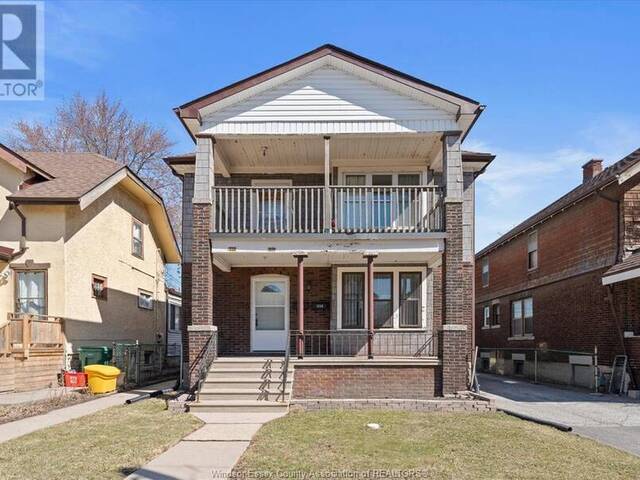 336-338 ELM AVENUE Windsor Ontario, N9H 5H1 - 4 Bedrooms Home For Sale