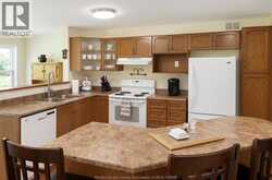 761 East West ROAD | Pelee Island Ontario | Slide Image Thirteen