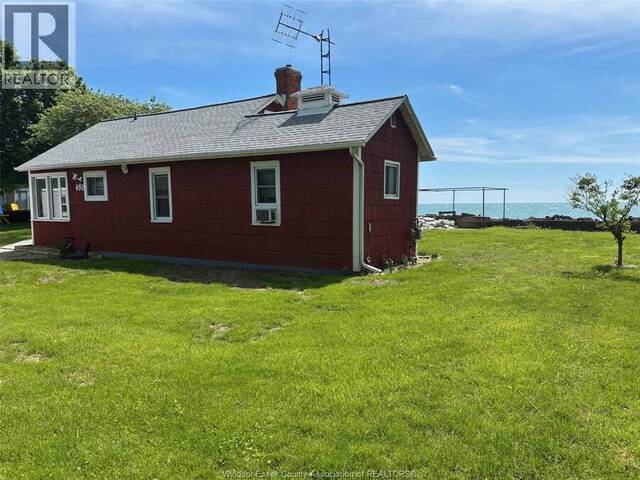 680 POINT PELEE DRIVE Leamington Ontario, N8H 3V4 - 3 Bedrooms Waterfront Home For sale