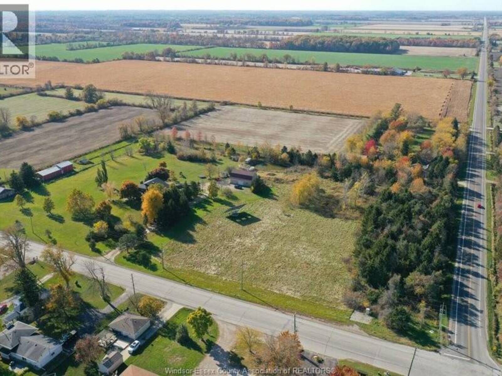 2495 Division ROAD North, Kingsville, Ontario N9Y 2E5
