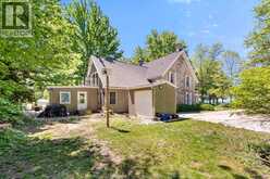 933 WEST SHORE ROAD | Pelee Island Ontario | Slide Image Twenty-seven