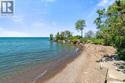 933 WEST SHORE ROAD | Pelee Island Ontario | Slide Image Forty