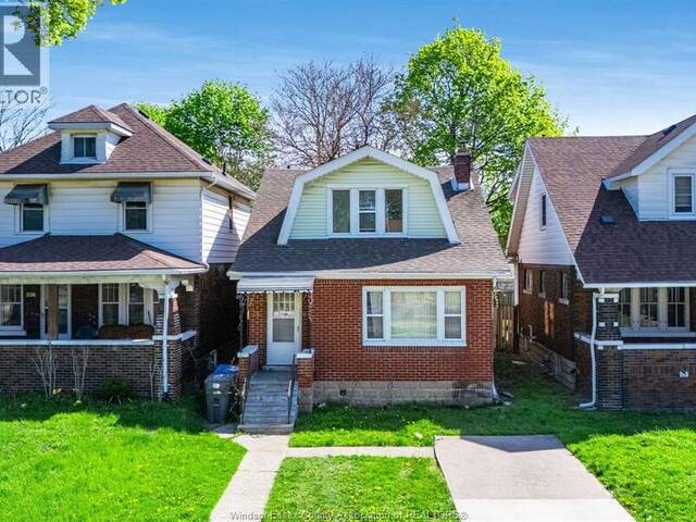 360 Rankin Windsor Ontario, N9B 2R7 - 4 Bedrooms Home For Sale