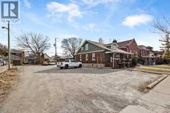 636-644 PARTINGTON AVENUE | Windsor Ontario | Slide Image Twenty-eight