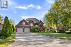 870 MCRAE AVENUE | Kingsville Ontario | Slide Image Forty-three
