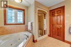 870 MCRAE AVENUE | Kingsville Ontario | Slide Image Fifteen